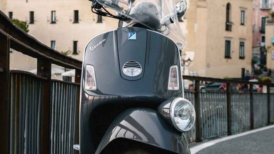 moteur scooter serré